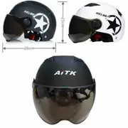 Motociklistička kaciga sa vizorom