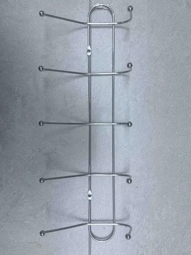 Metalni držač za šolje na zid