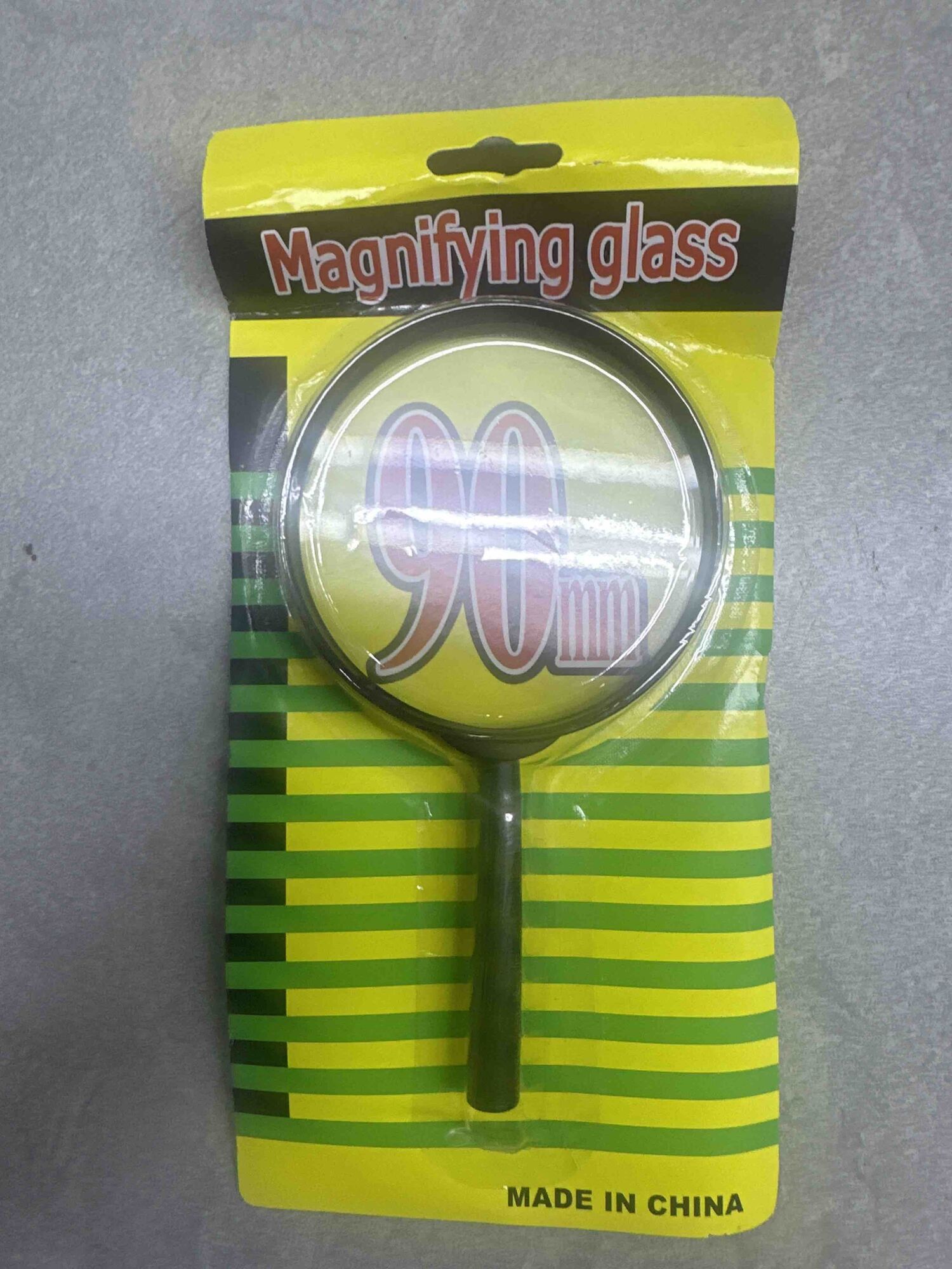 Lupa prečnika 90mm