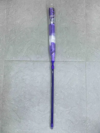 Plastična metlica za brisanje prašine