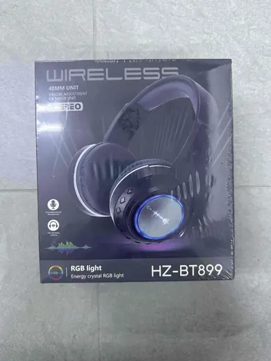 Bežične slušalice sa RGB svetlom