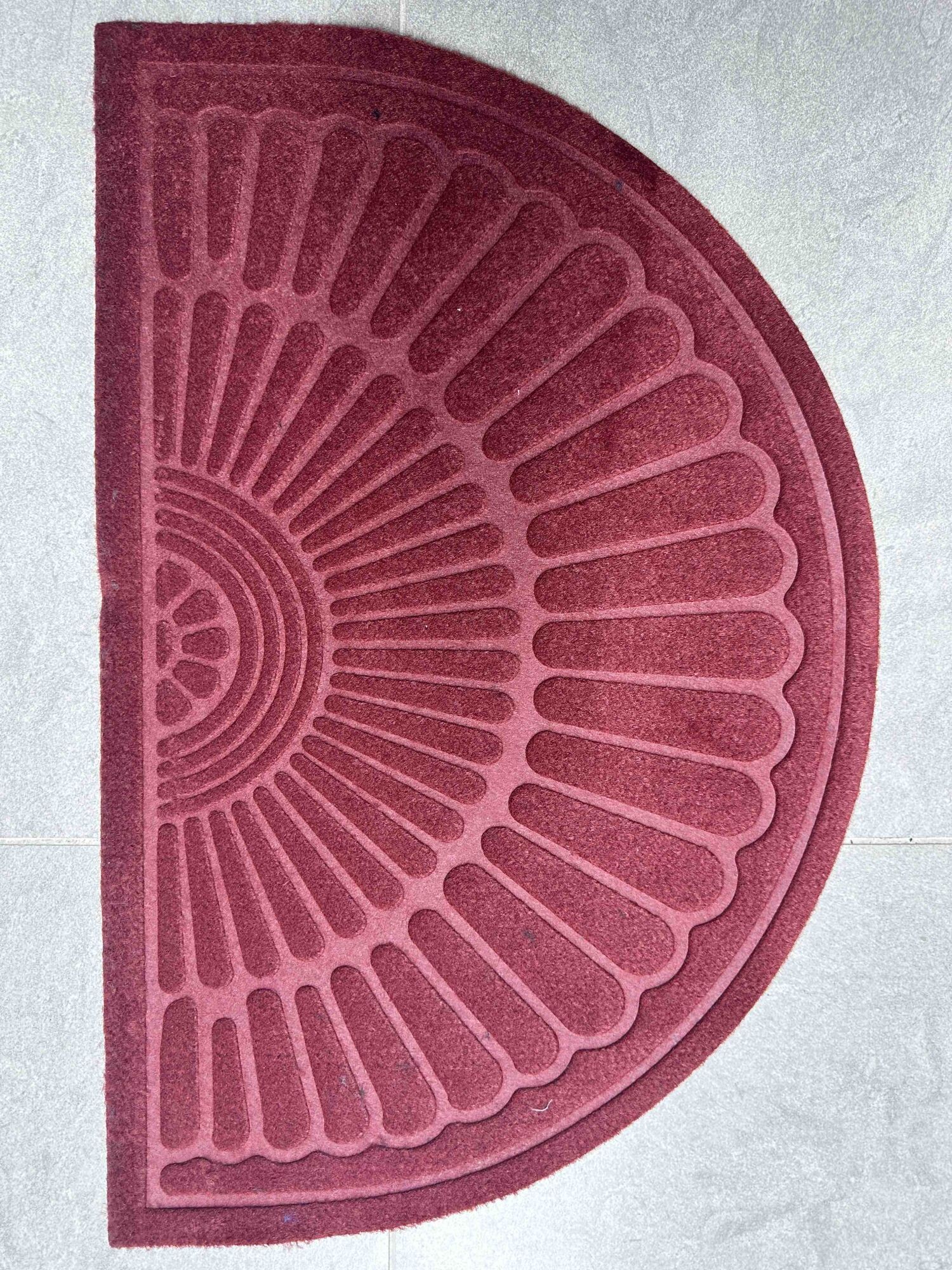 Otirač polukružni bordo