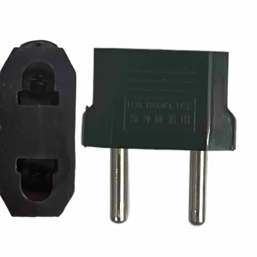 Putni adapter za utičnice