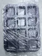 Plastični organizator sa pregradama