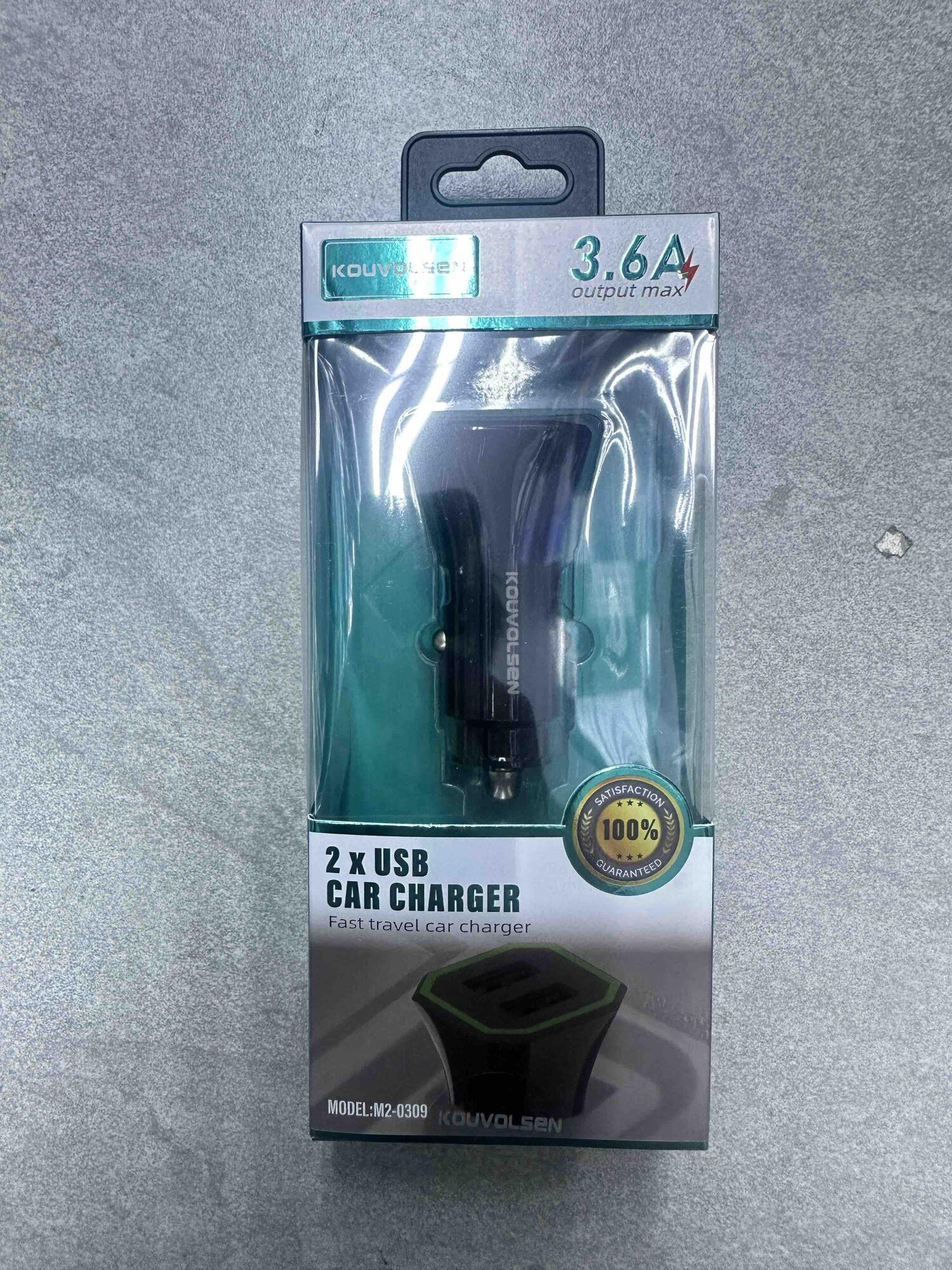 Auto punjač sa 2 USB porta