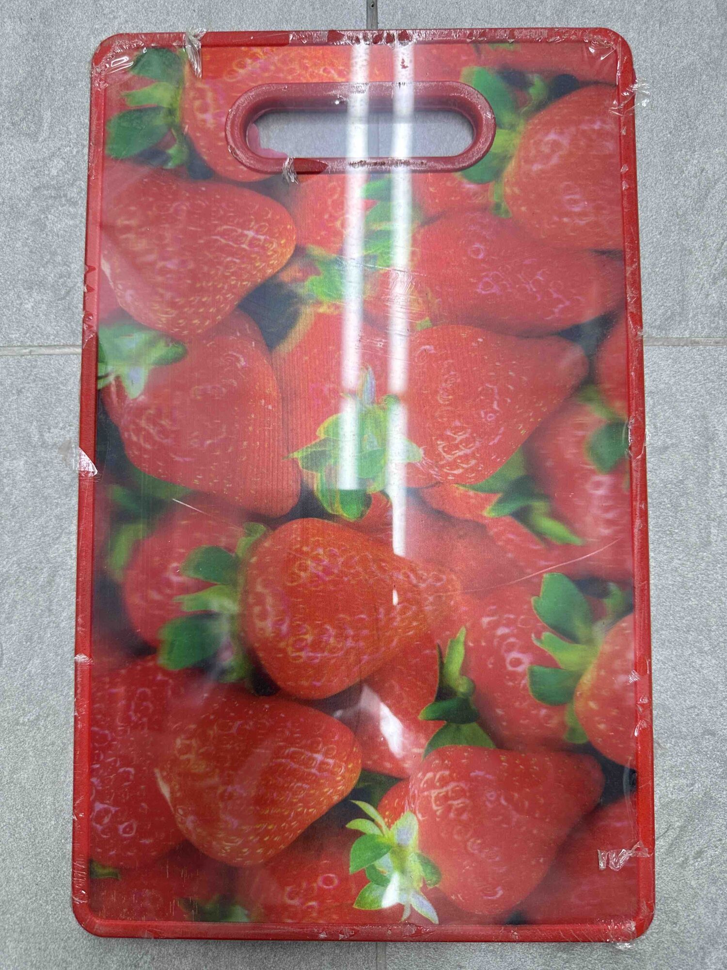 Plastična daska za sečenje sa jagodama