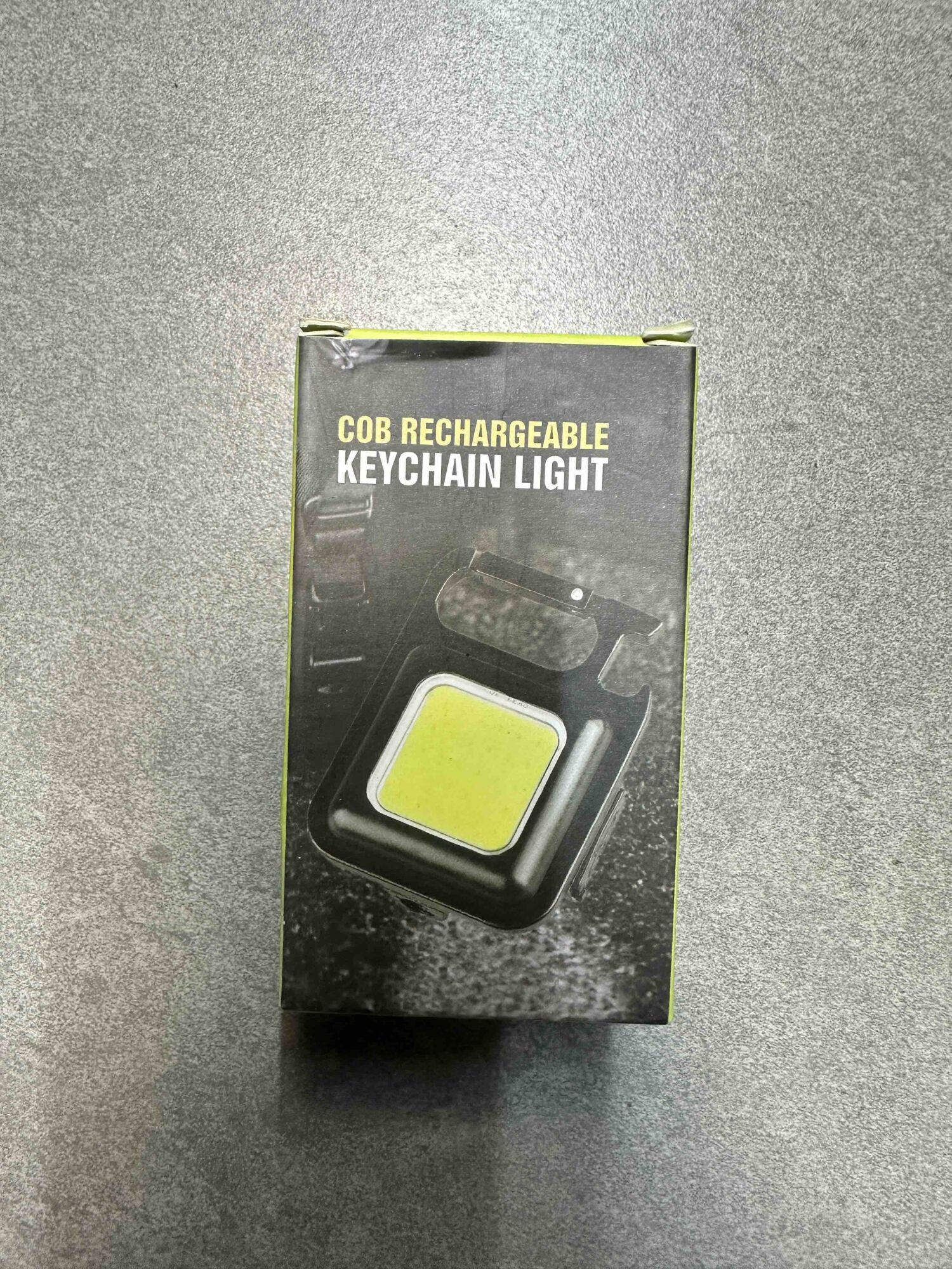 Punjaća LED svetiljka za ključeve