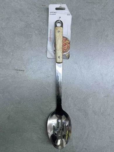 Kašika sa rupama za cedjenje