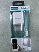 Punjac za mobilni telefon sa USB kablom