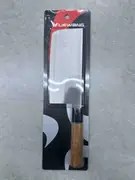 Kuhinjski nož sa drvenom drškom
