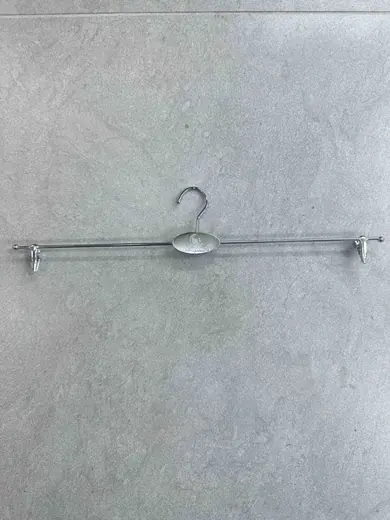 Metalni ram za suknju sa klipsama