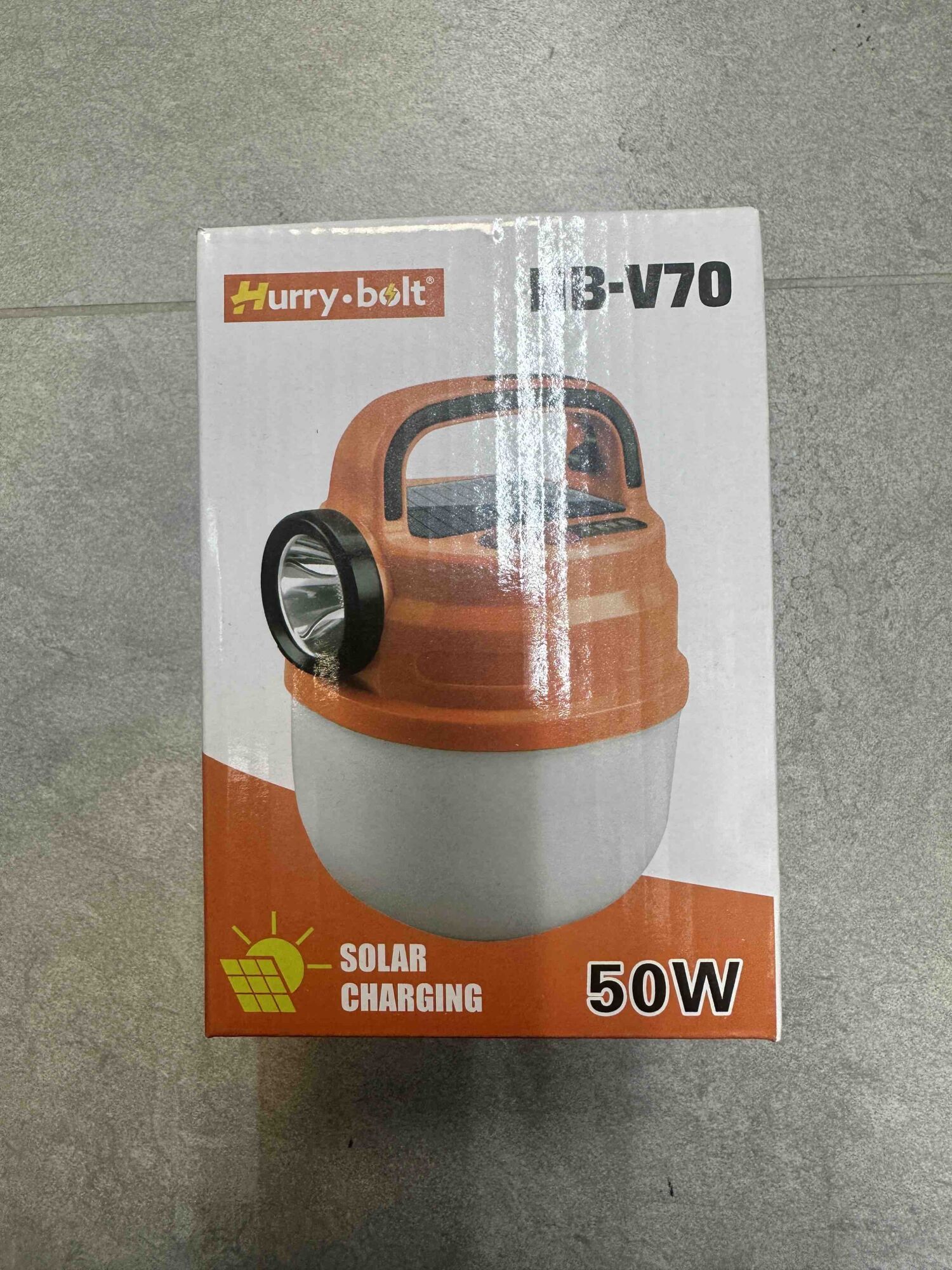 Solarna lampa sa punjenjem