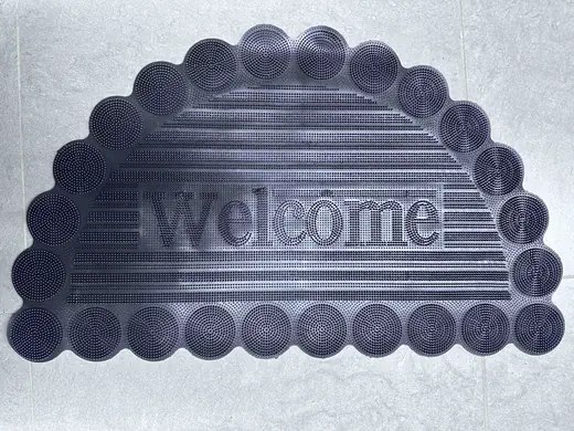 Otirač sa natpisom Welcome