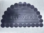 Otirač sa natpisom Welcome
