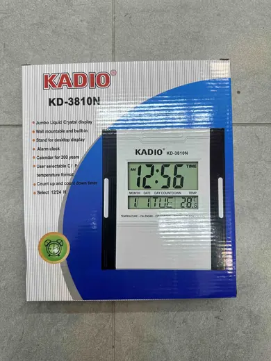 Digitalni zidni i stočni sat sa kalendarom