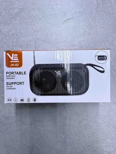Prijenosni bežični zvučnik sa solarnim punjenjem