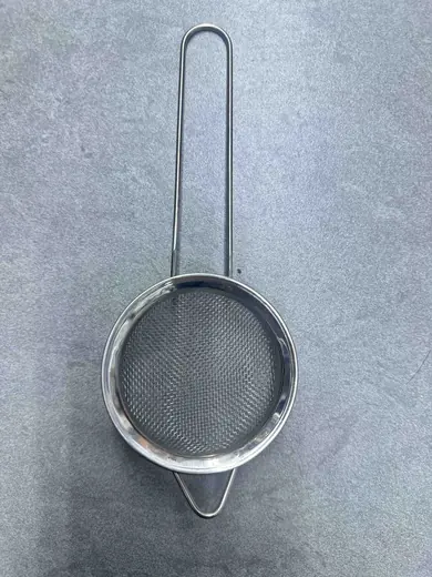 Metalno sito za kuhinju