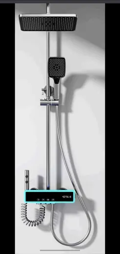Digitalna termostatska tuš baterija sa LED ekranom