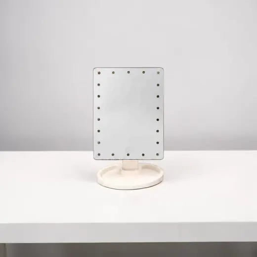 LED ogledalo za šminkanje sa osvetljenjem