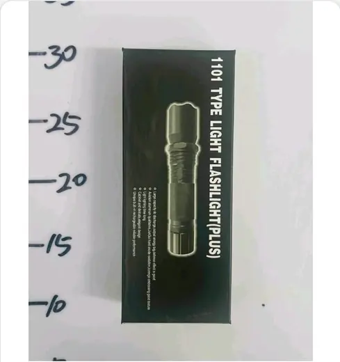 Taktička LED baterijska lampa